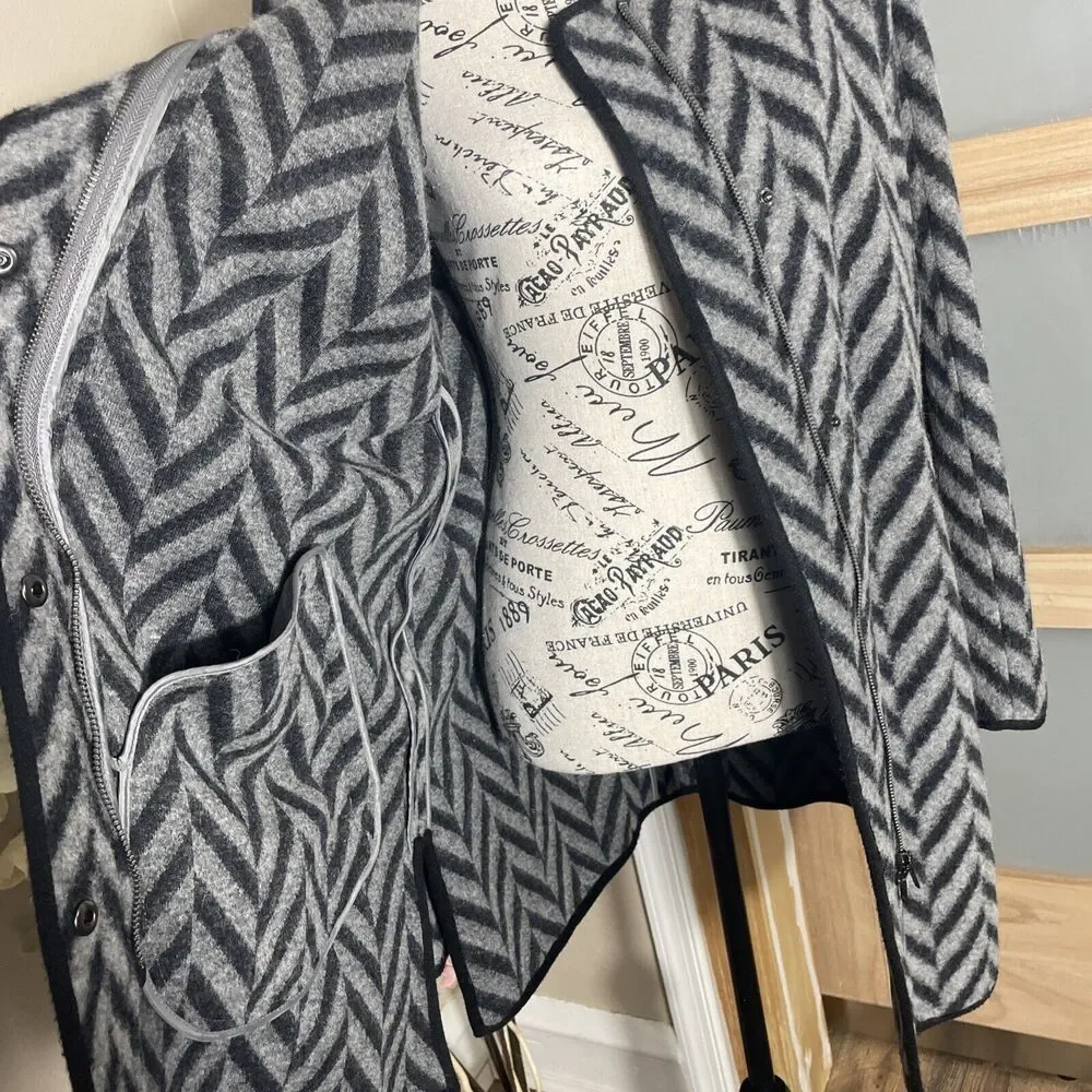 Talbots Womens Wool Blend Open Front Jacket Medium Black Gray Chevron Cardigan